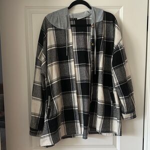 SHEIN Monochrome Plaid Hooded Shacket